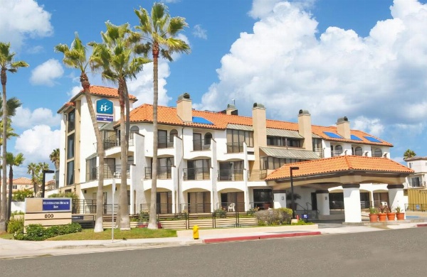 HUNTINGTON BEACH INN image 14
